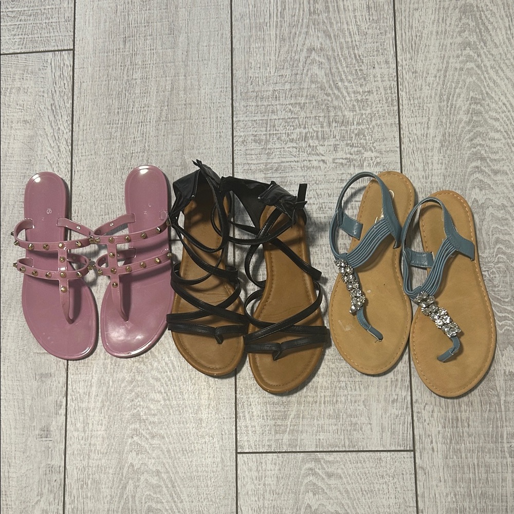 3 pairs sandals